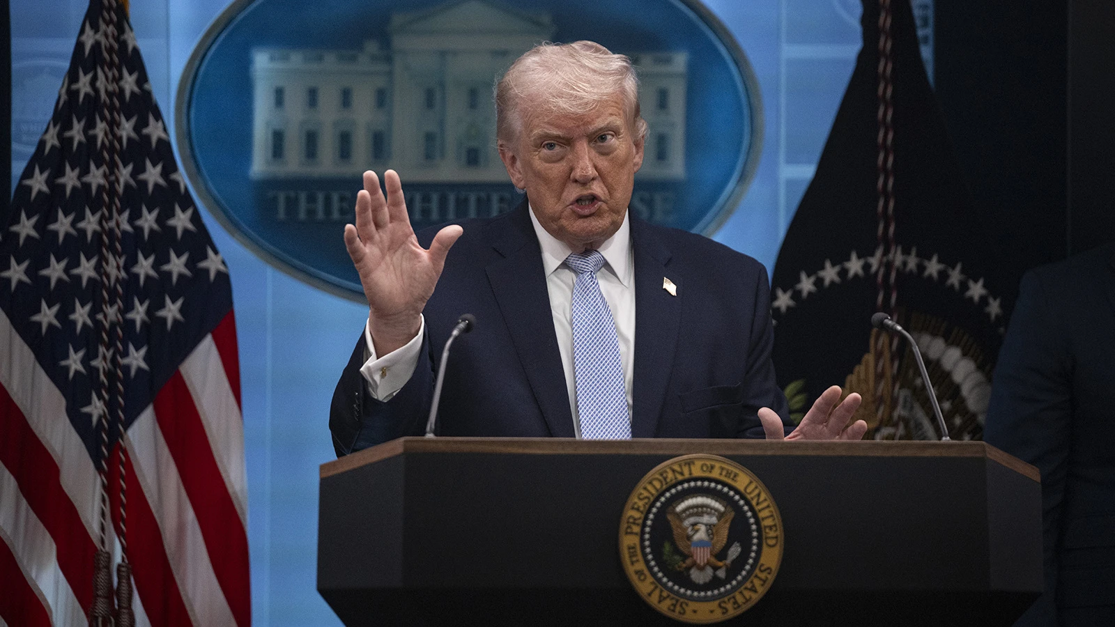 ABD'de Trump'ın 'görevden alınması' çağrısı