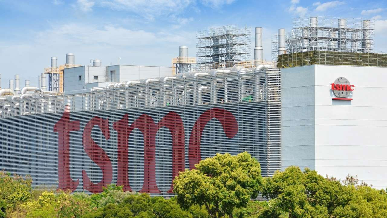 Çip devi TSMC'nin gelirleri şubat ayında yıllık yüzde 43 arttı