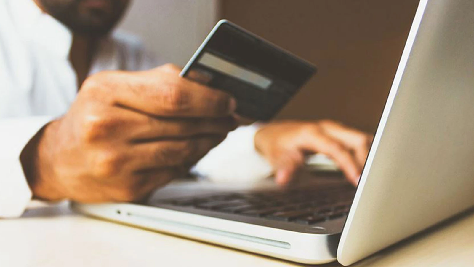 E-ticaret hacminin bu yıl 100 milyar doları aşması bekleniyor