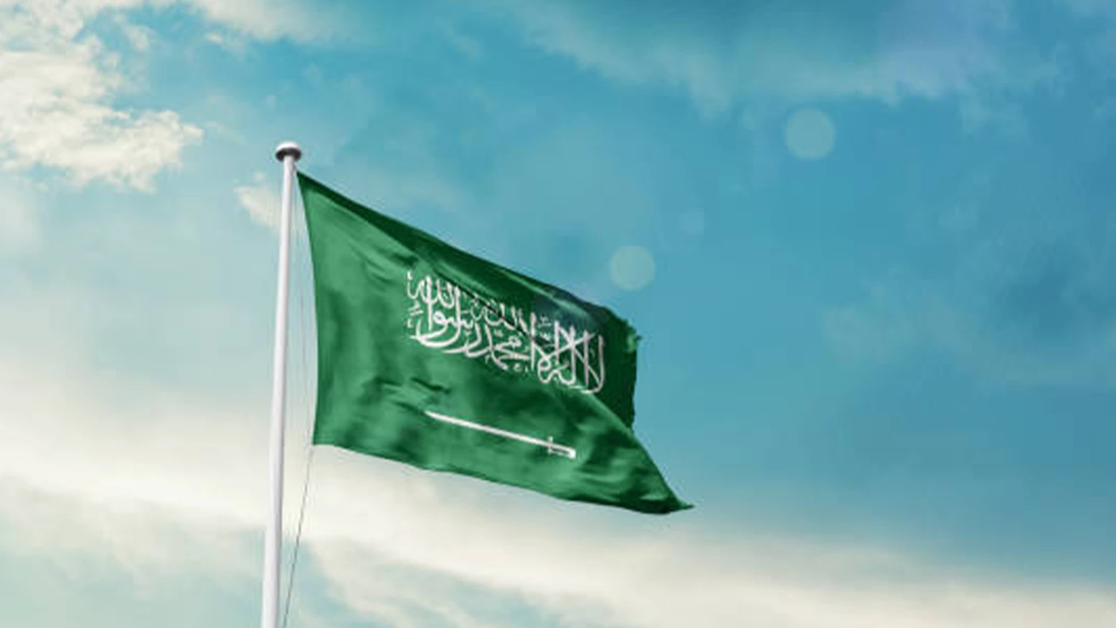 Suudi Arabistan 2 kentte 8 İHA'nın imha edildiğini duyurdu