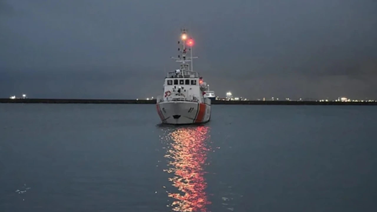 Karadeniz'de Türk teknesine saldırı: 1 ölü 4 yaralı