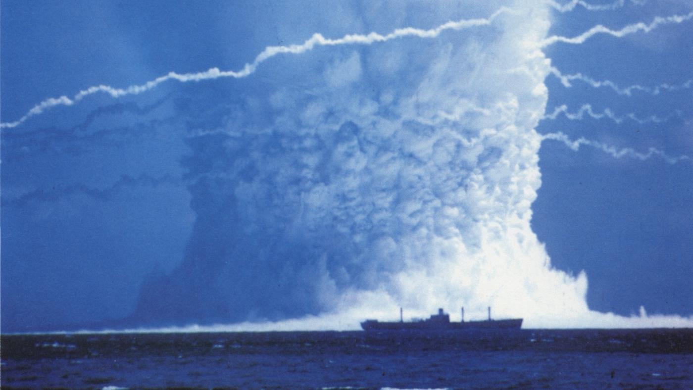 Rusya, “tsunami” oluşturan nükleer torpido Poseidon’u test etti