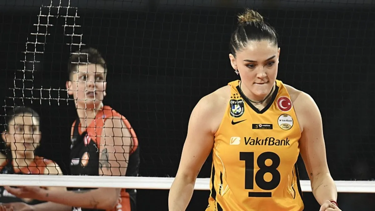 VakıfBank deplasmanda Eczacıbaşı Dynavit'i yendi!