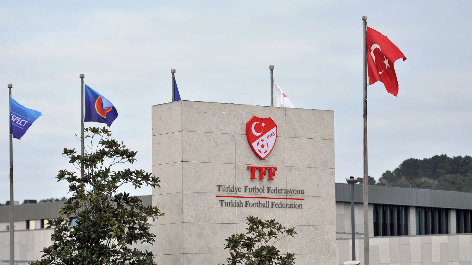 Süper Lig'de forma giyen ve bahis oynayan 27 futbolcu açıklandı