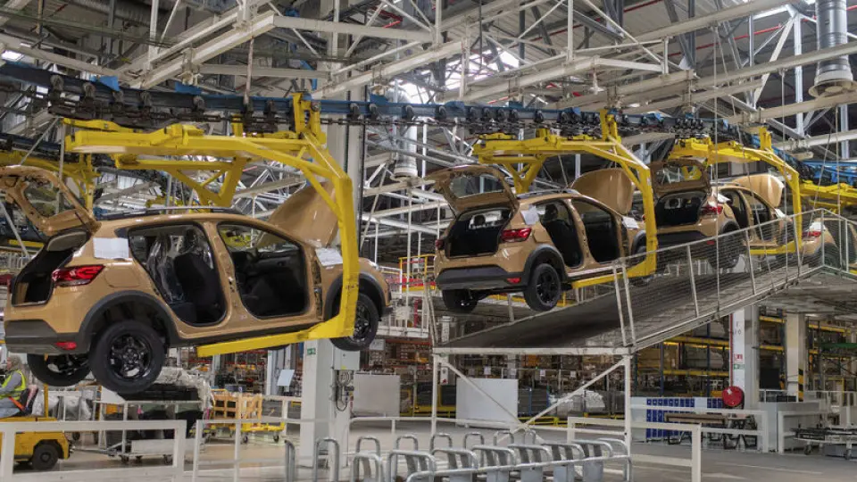 Otomotiv ihracatı yılın 11 ayı yüzde 5 arttı