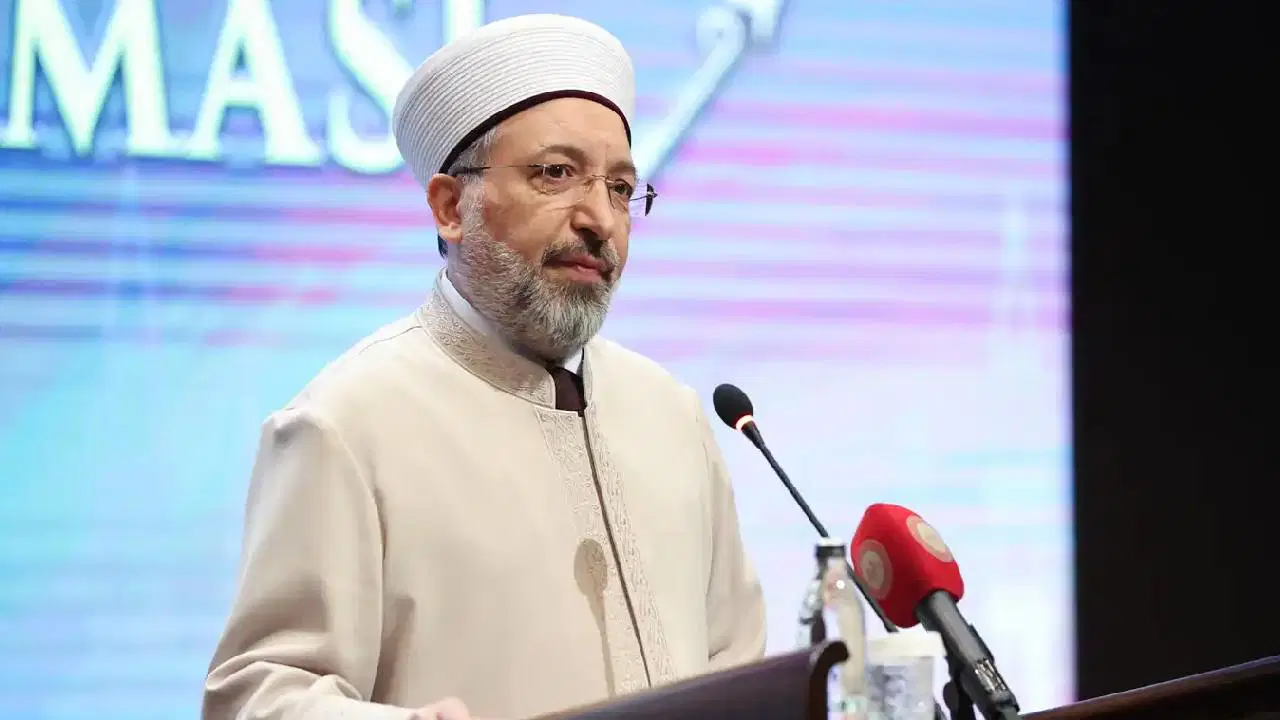 Diyanet'te Fon Krizi: Kendi Fetvasına Uymadı, Filistin'e Bağış Ve Zekat Paraları Yüzde 48 Eriydi!