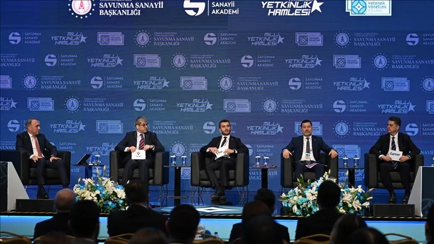 Savunma Sanayii Yetenek Yönetimi Zirvesi ikinci gün programlarıyla sürüyor