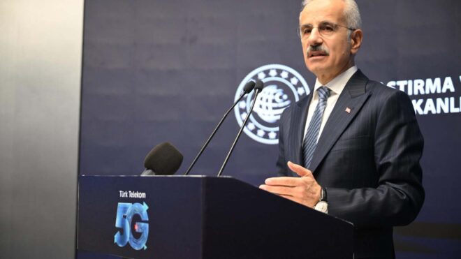 Ulaştırma ve Altyapı Bakanı: “5G ihalesinden 3 milyar 534 milyon dolar gelir elde ettik.”