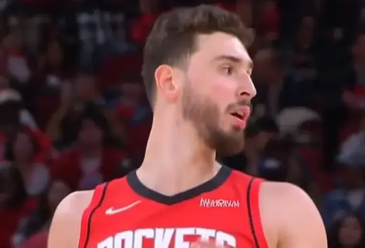 Alperen Şengün, triple-double'a çok yaklaştı! Rockets, Jazz'ı mağlup etti...