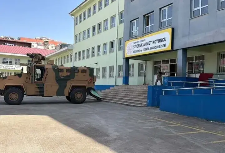 SON DAKİKA... Şanlıurfa'da okula silahlı saldırı: 16 kişi yaralandı