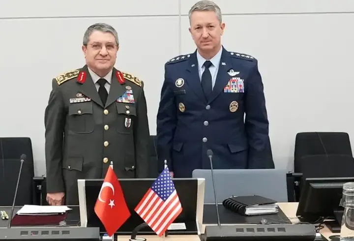 Genelkurmay Başkanı Bayraktaroğlu, ABD Genelkurmay Başkanı Caine ile bir araya geldi