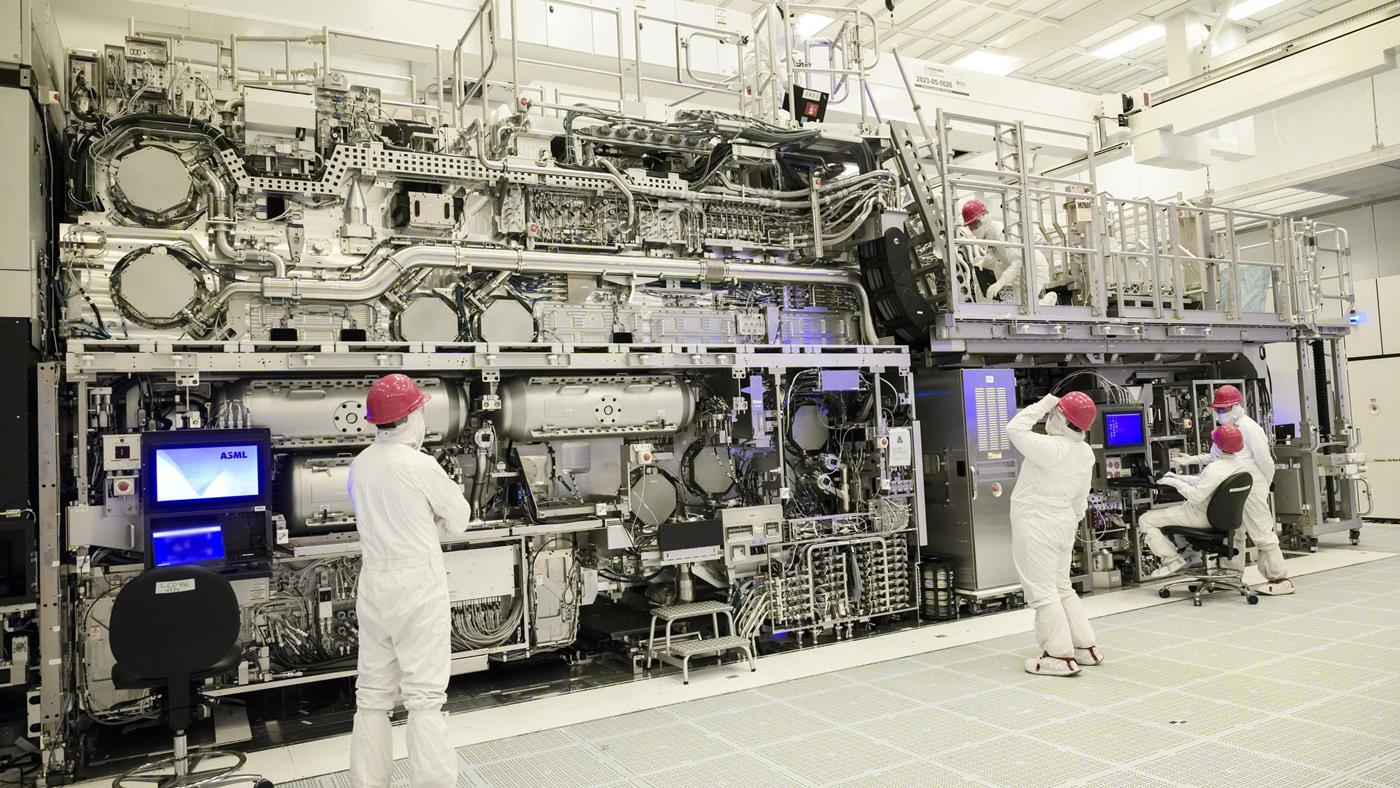 ASML, yapay zeka çipleri için yeni nesil üretim araçları geliştiriyor