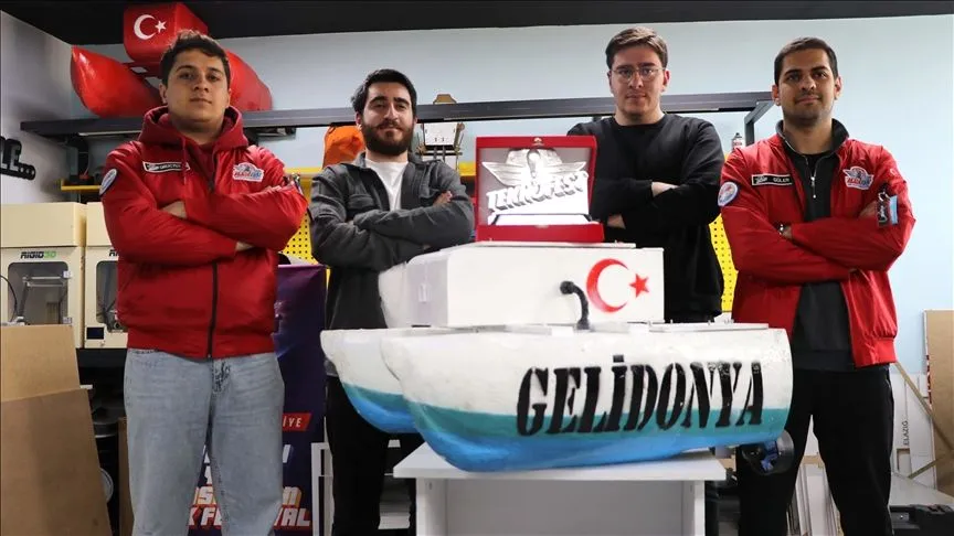Mühendis adayları geliştirdikleri deniz aracıyla Norveç'te yarışacak