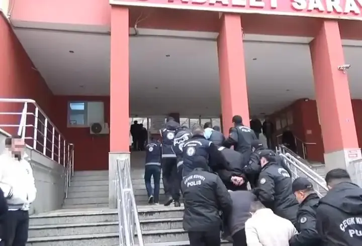 Kocaeli ve Iğdır’da fuhuş operasyonu; 4 tutuklama, 6 kadın kurtarıldı
