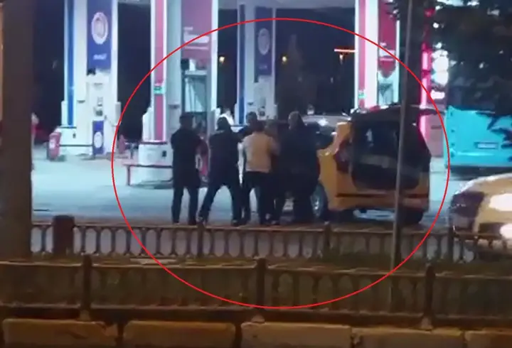 İki aile arasında 'altın borcu' kavgası! Bıçaklar konuştu: 4 yaralı