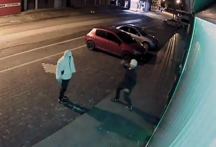 Kız kardeşlerin iş yerine saldıran şüphelilerden ‘alacak’ iddiası