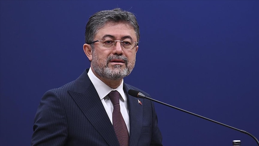Son Dakika... Bakan Yumaklı'dan zehirlenmelerin ardından 'tavuk döner' açıklaması