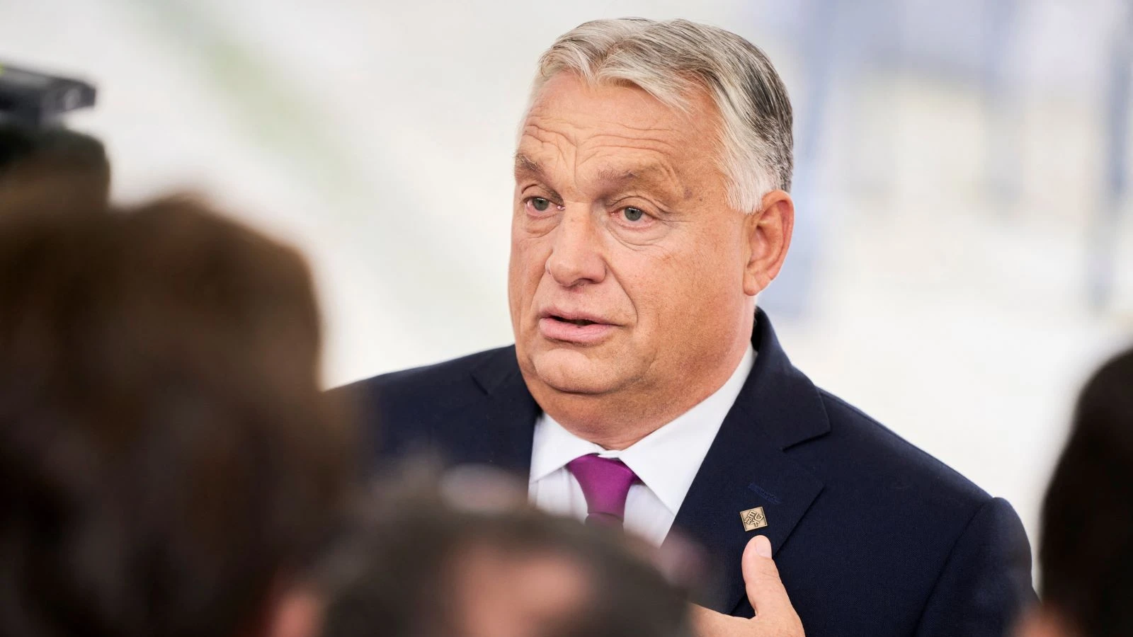 Orbán: “Ülkenize ait olmayan dronlar gelirse düşürün”