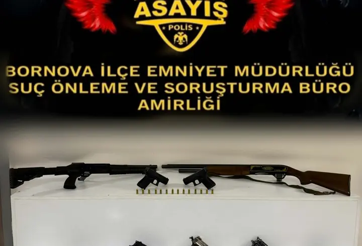 Aile apartmanına silah kaçakçılığı operasyonu; 3 tutuklama