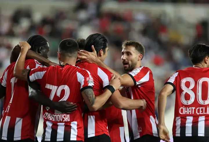 Sivasspor, 8 maç sonra 3 puanı aldı