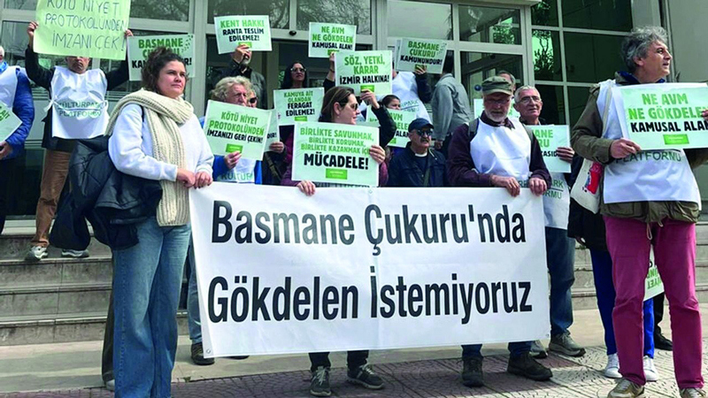İzmir'de Tehlike Çanları: AKP'nin Rant İştahı Kabardı