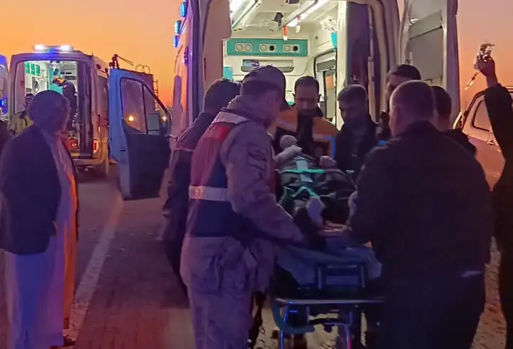 Mardin'de otomobil ile motosiklet çarpıştı: 4 yaralı