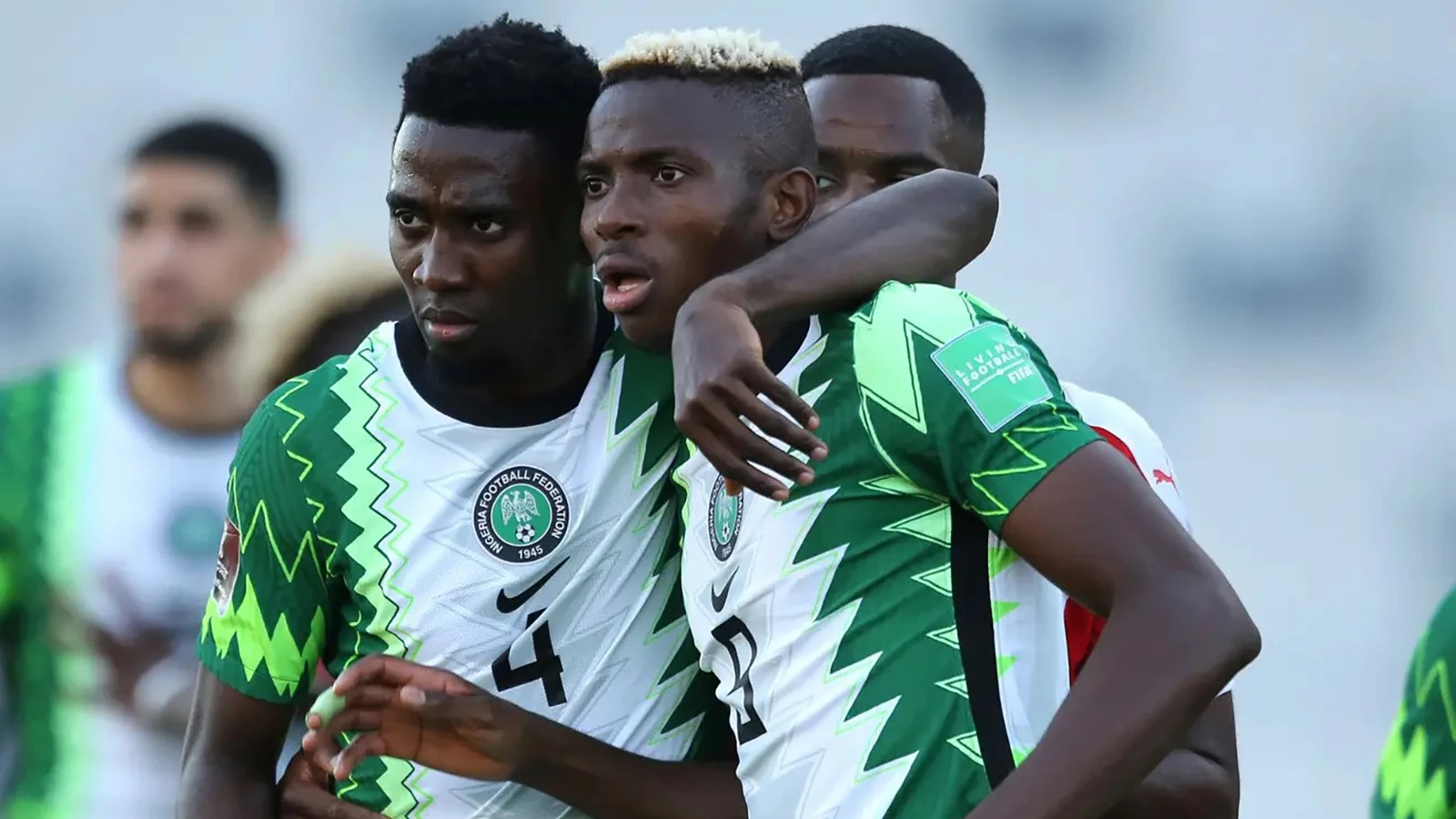 Havada korku dolu anlar! Osimhen ve Ndidi'yi taşıyan uçak acil iniş yaptı