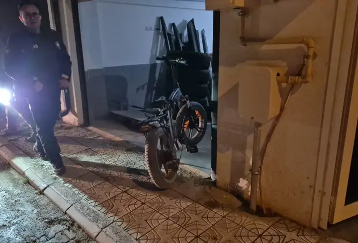 Bisikletten düşerken gidonu göğsüne saplanan Ömer hayatını kaybetti
