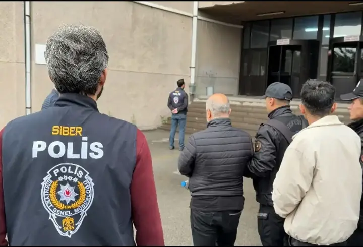 Ankara Merkezli 'Nitelikli Dolandırıcılık' Operasyonunda 128 Şüpheli Adliyede