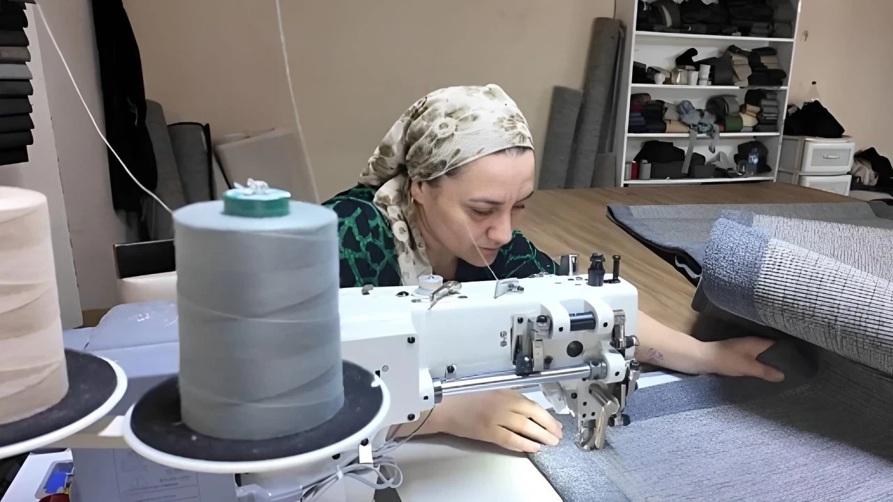 Halılara yaptığı küçük dokunuşu işe dönüştürdü: 40 ülkeye gönderiyor