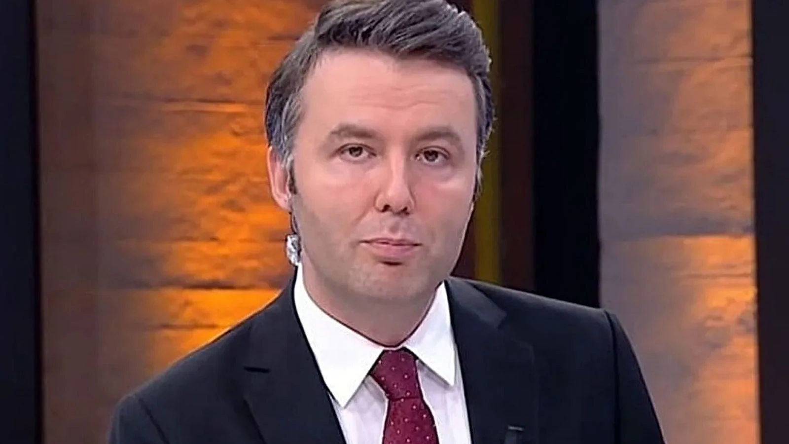 Mehmet Akif Ersoy, ek ifade vermek üzere Adliyeye getirildi