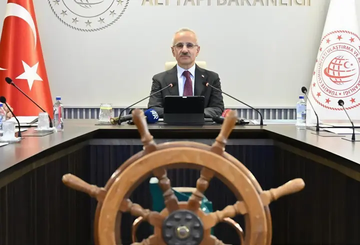 Bakan Uraloğlu: Şubat ayında kruvaziyer yolcu rekoru kırıldı