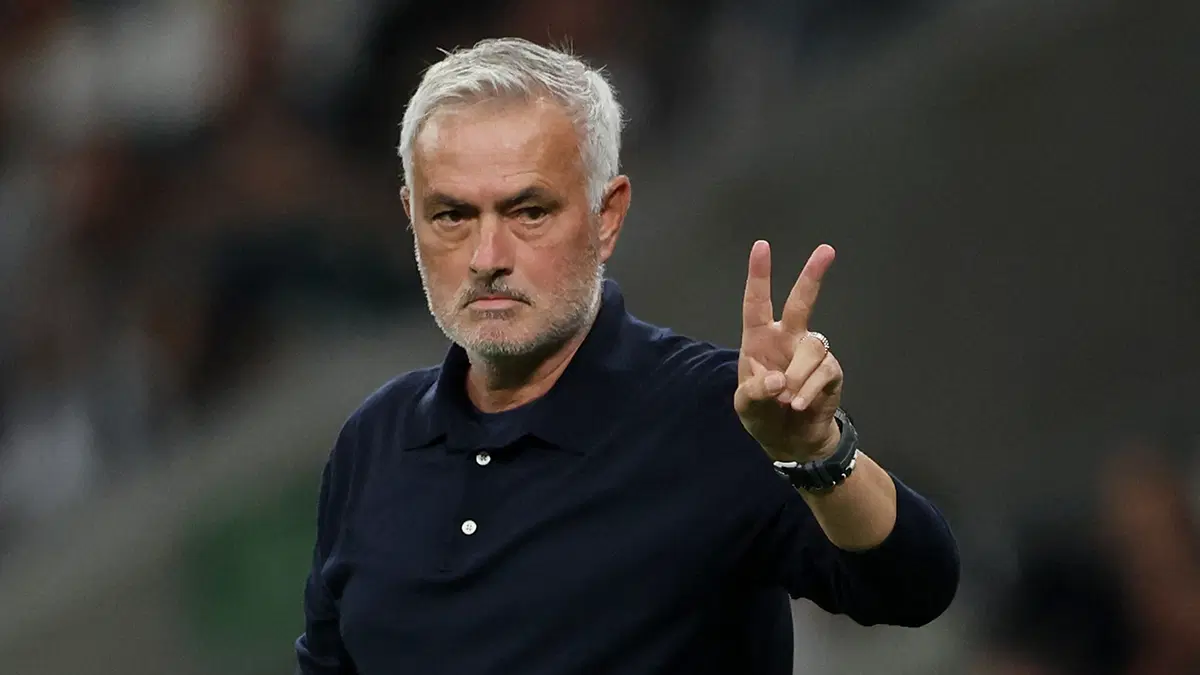 Jose Mourinho'dan Tepki: "Real Madrid Taraftarı Aptal Değil"