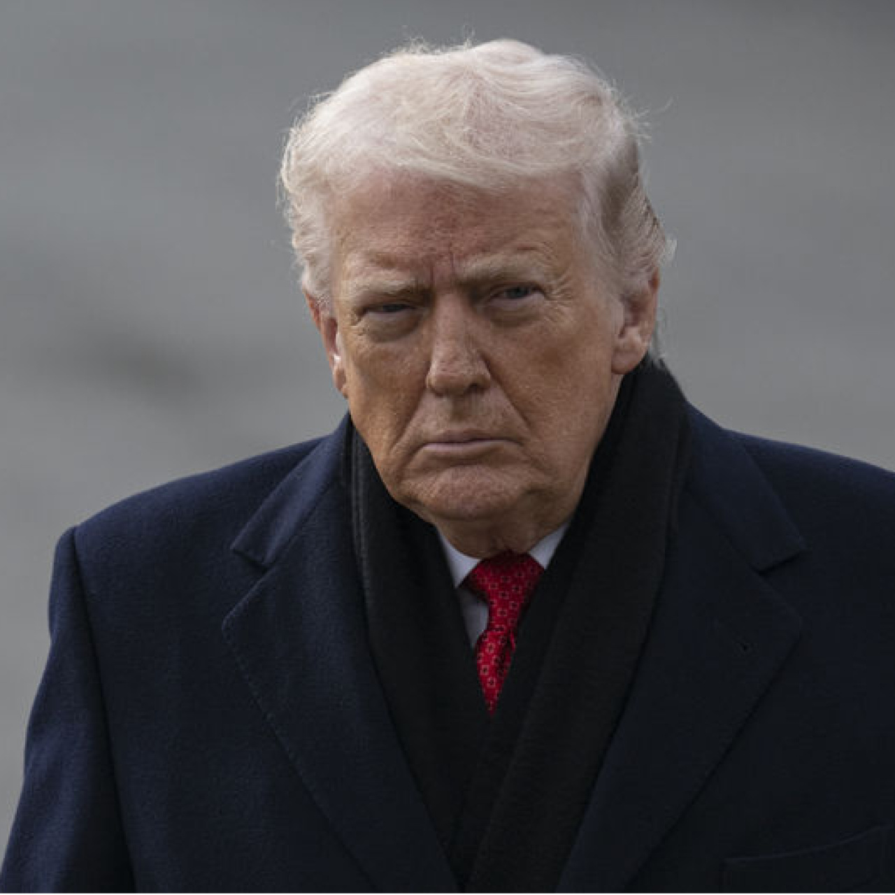 Trump'tan Omar'a: Somali'ye geri gönderilmeli