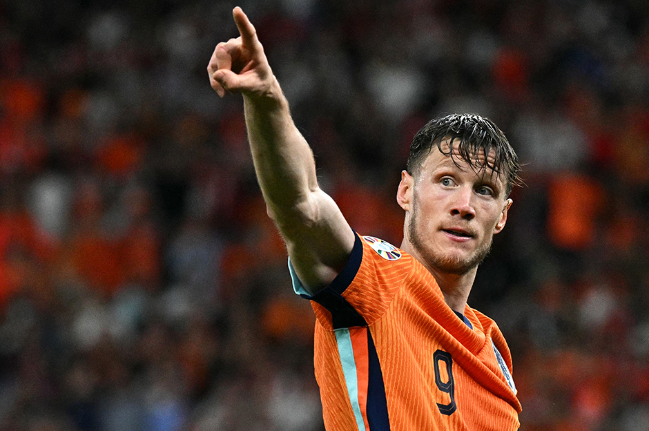 Wout Weghorst'un yumruğu olay oldu: Sinirlerine hakim olamadı