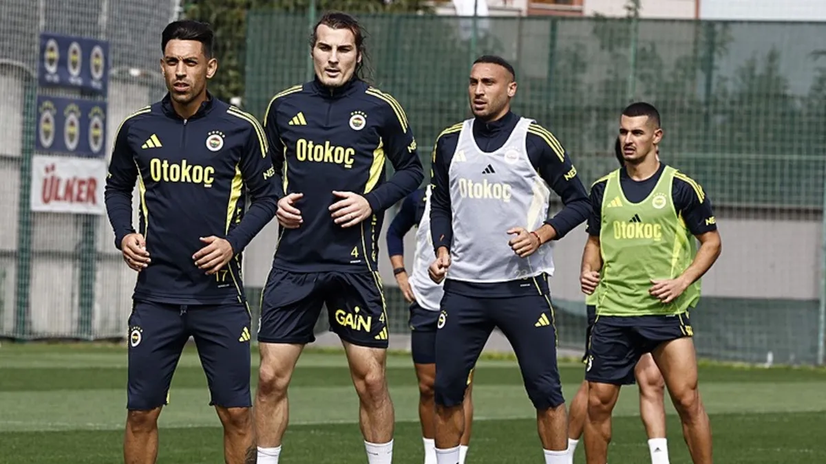 Fenerbahçe Samsunspor maçı kafilesini açıkladı! İşte eksik isimler