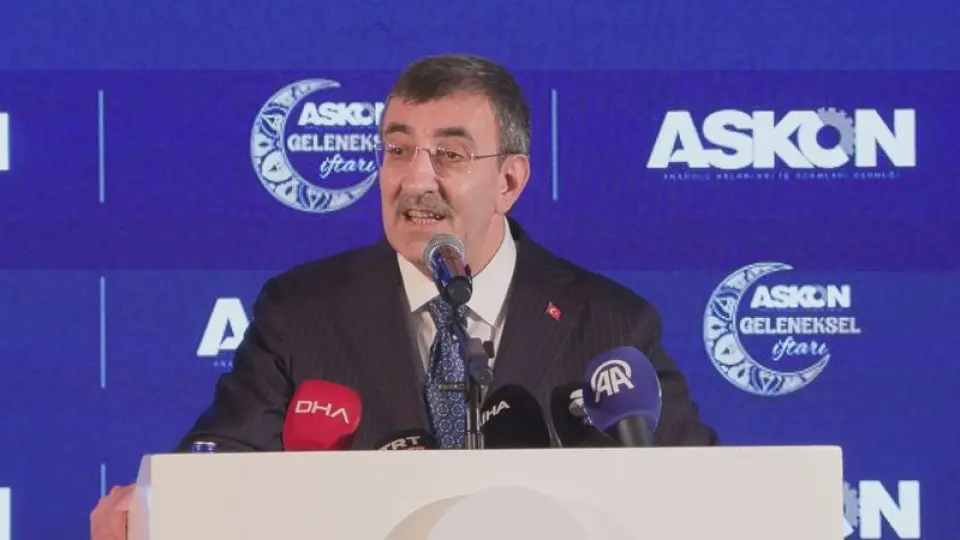 Cevdet Yılmaz: Enflasyonla mücadelede ilerlemeye devam ediyoruz