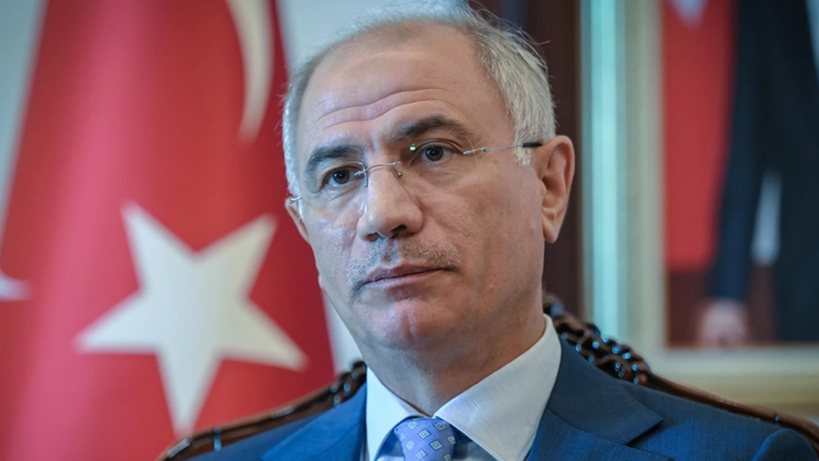 Efkan Ala'dan cumhurbaşkanının halk tarafından seçilmesine ilişkin mesaj