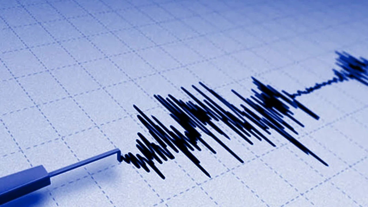 AFAD açıkladı: Ege Denizi'nde 5.1 büyüklüğünde deprem