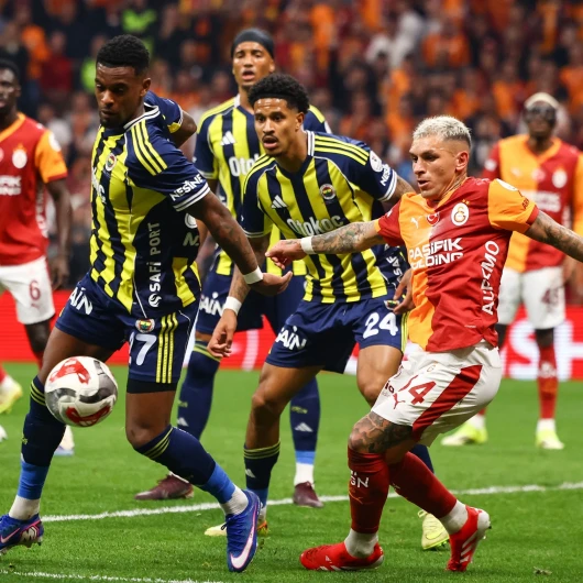 Galatasaray - Fenerbahçe Derbisinin Tarihi Mi Değişiyor? Olay İddia