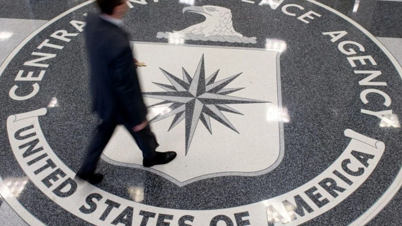 CIA'den İran halkına "yardımınıza hazırız" mesajı