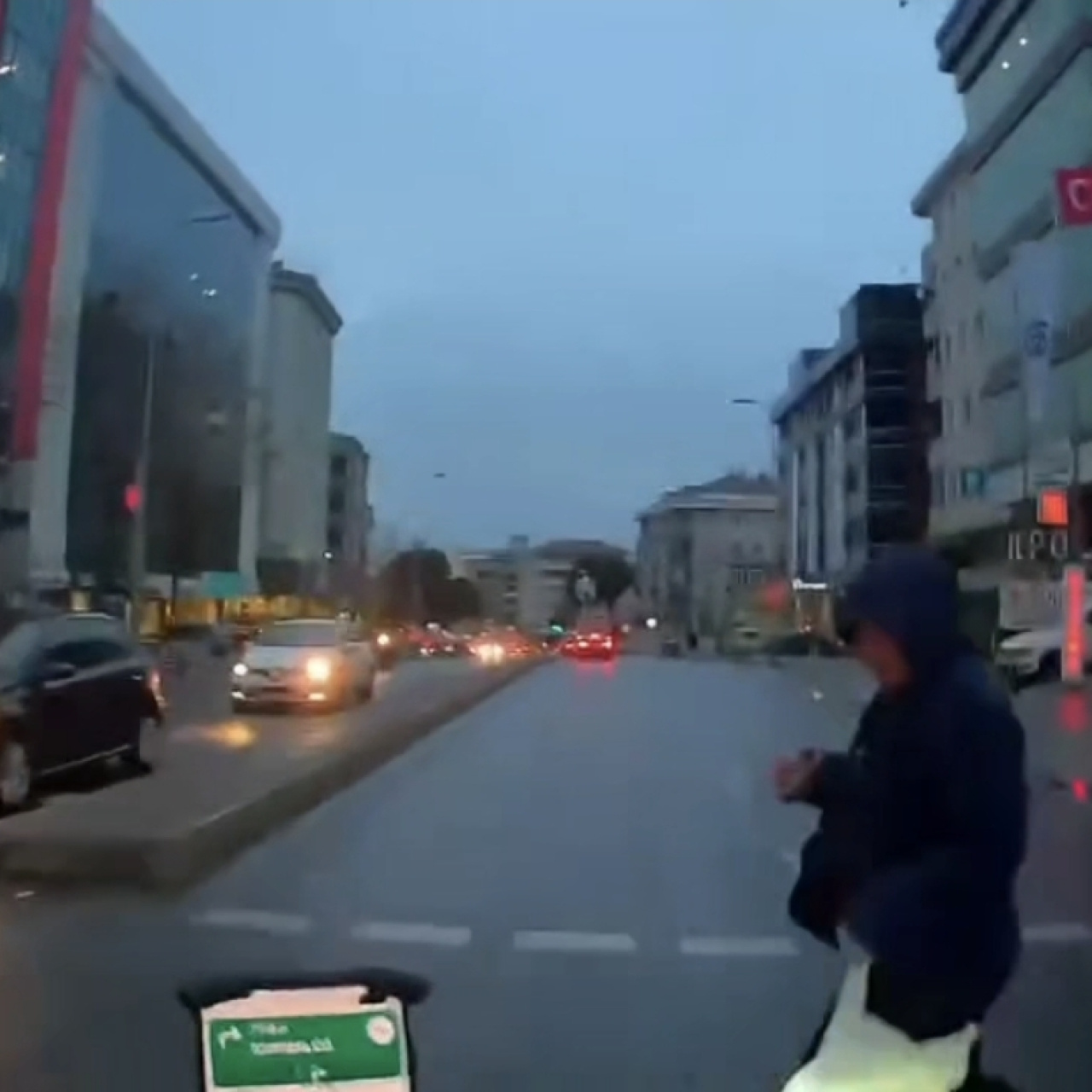 Bu kez yaya ihlal etti! Facia kıl payı!
