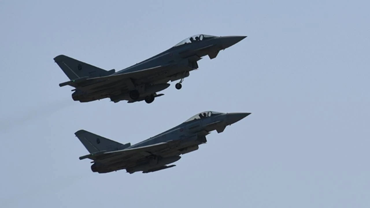 MSB duyurdu: F-16'lar ve savunma sistemleri KKTC'de!