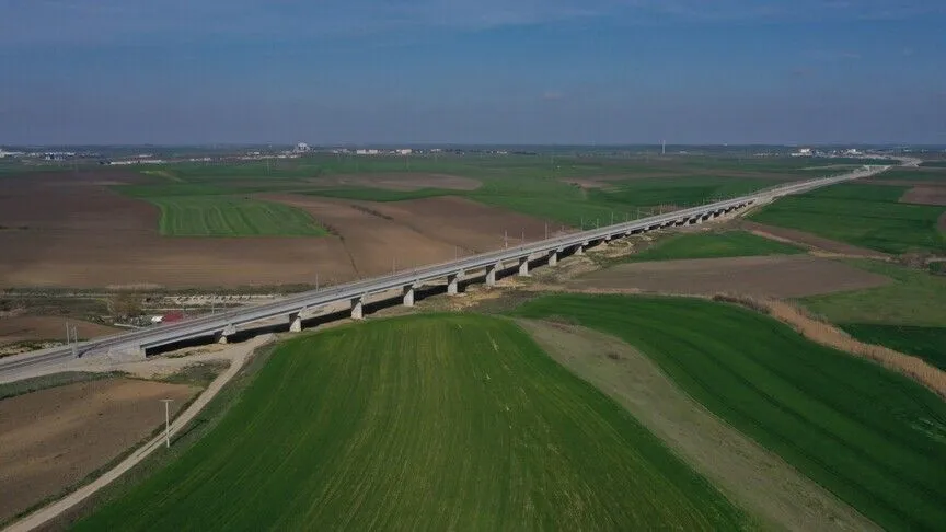 Türkiye'nin Demir Yolu Hat Uzunluğu Gelecek Yıl 15 Bin Kilometreye Yaklaşacak