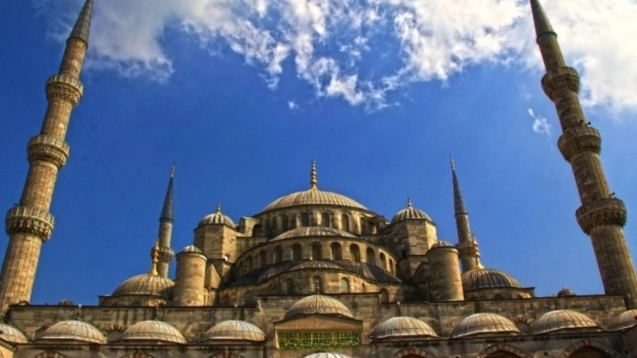 Bayram tarihleri 2026: Ramazan ve Kurban Bayramı ne zaman?