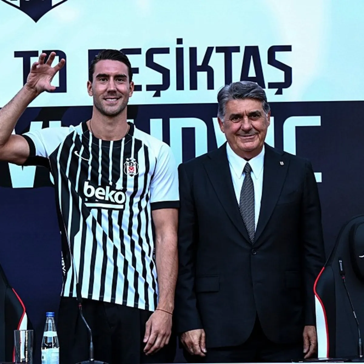 Beşiktaş, Dusan Vlahovic'i UEFA listesine ekledi!
