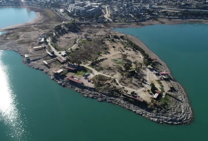 Adana’da adadaki kaçak işletmeler için yıkım kararı