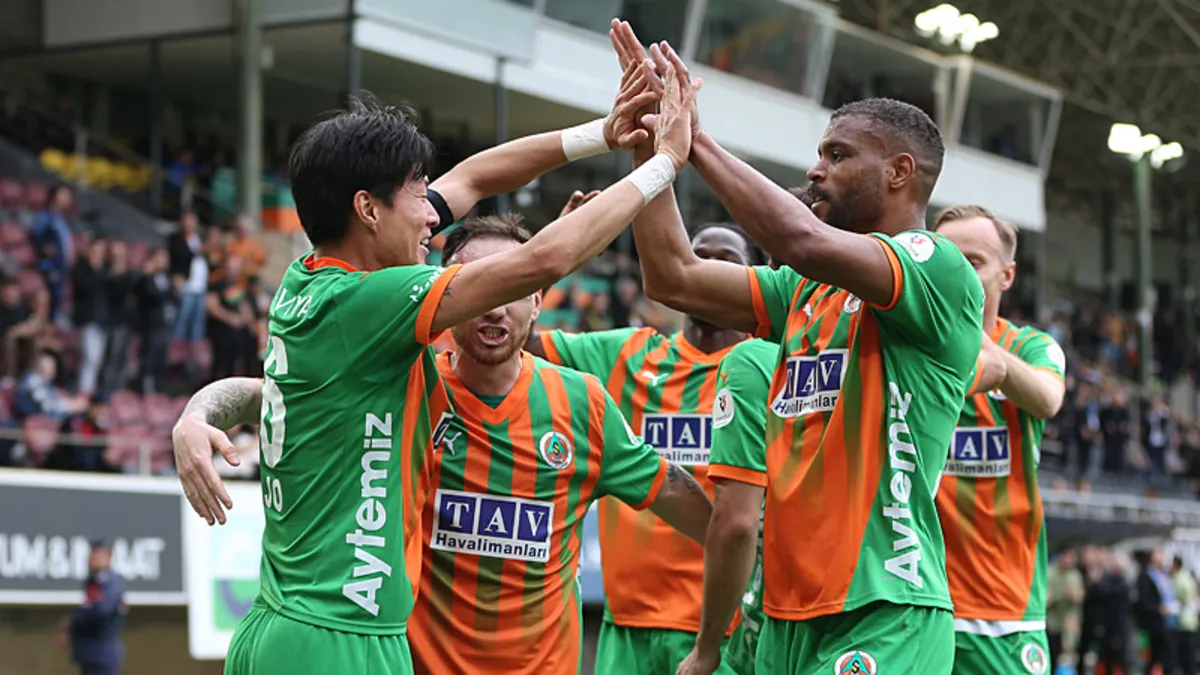Corendon Alanyaspor-Kocaelispor CANLI MAÇ | Trendyol Süper Lig 27. hafta