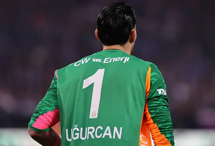 Galatasaray’da Uğurcan Çakır’ın doğum günü kutlandı