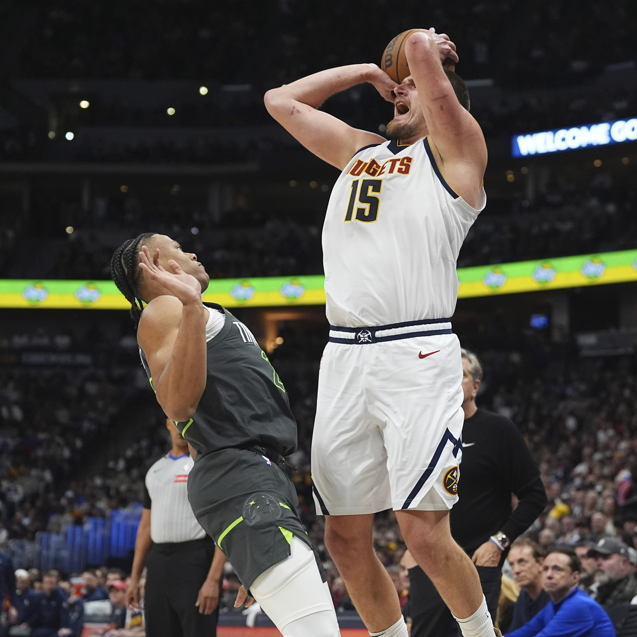 Jokic'in 61 sayısı Nuggets'a galibiyeti getirdi!